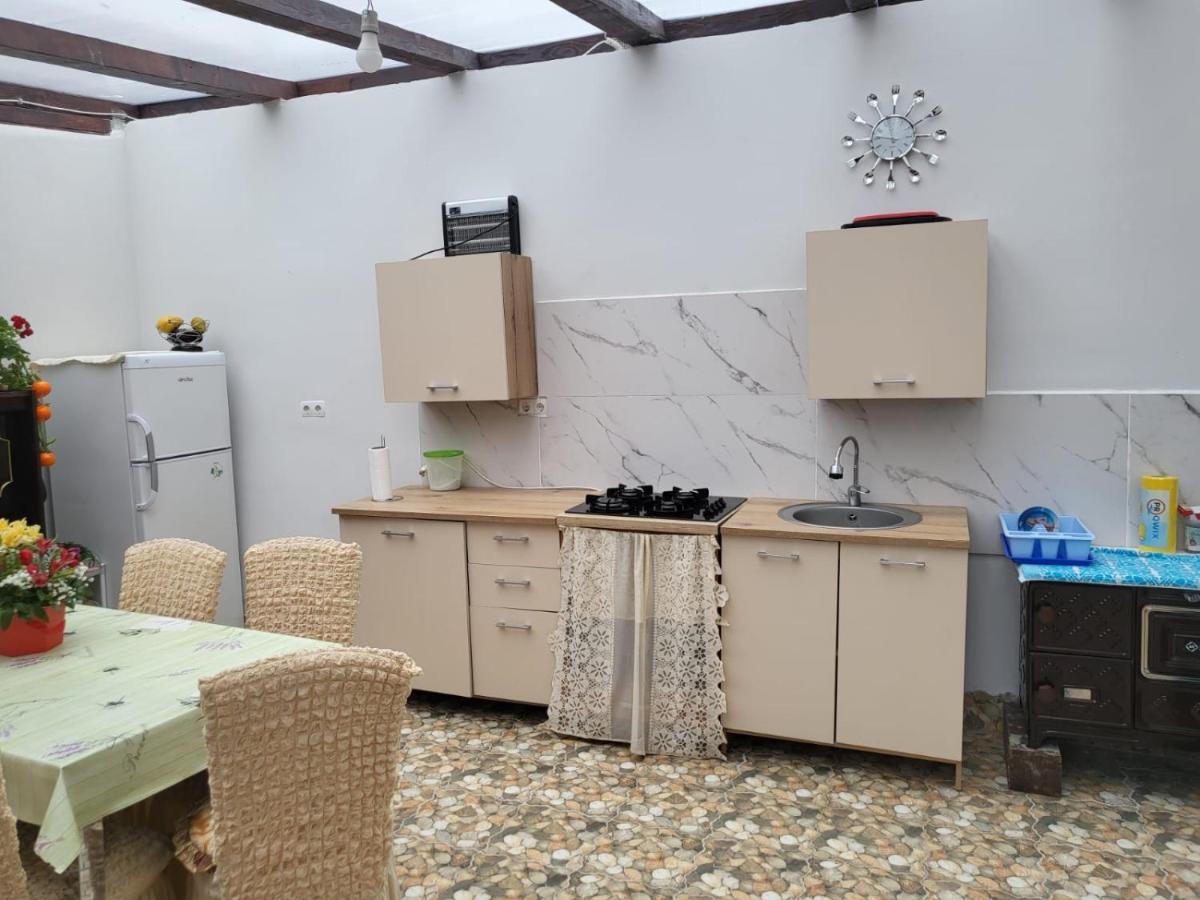 Apartament Cu Terasa Si Gratar Apartamento Satu Mare Exterior foto